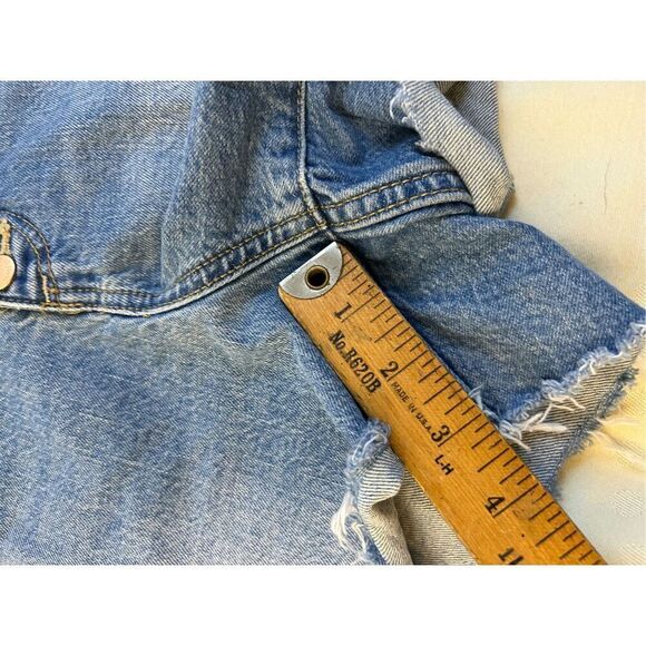 Universal Thread denim shorts Button fly Jean shorts women’s 16 high-rise - Picture 8 of 10